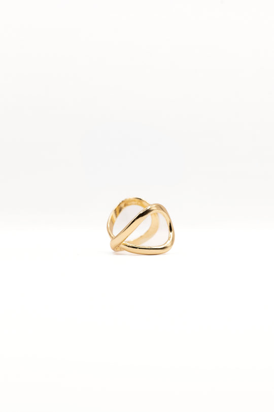 anillo-adaptable-banado-en-oro-en-forma-de-infinito